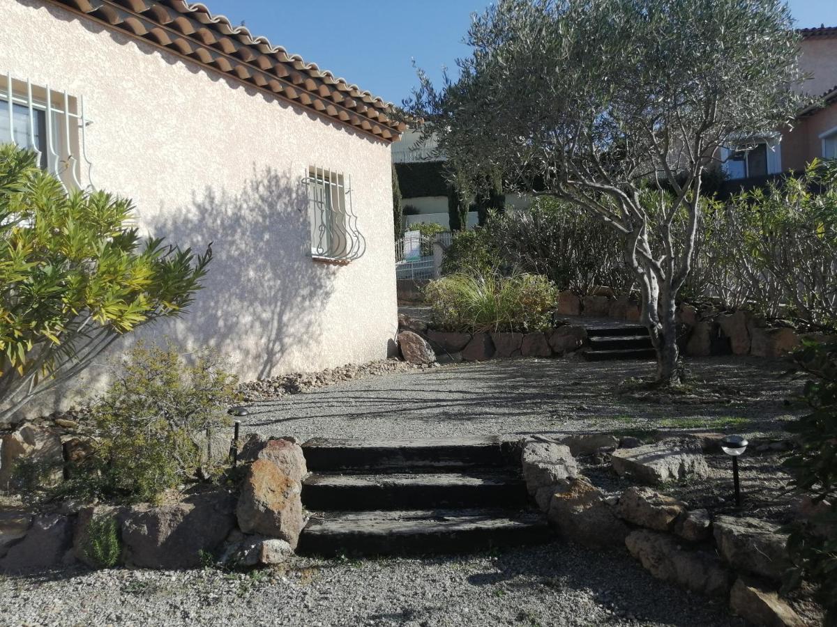 Dans Domaine Prive * Frejus